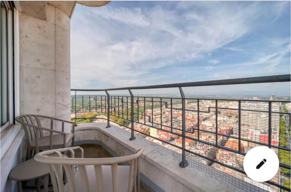 Impresionante Apartamento En Edificio De Lujo Selton Plaza Espana Daire Madrid Dış mekan fotoğraf
